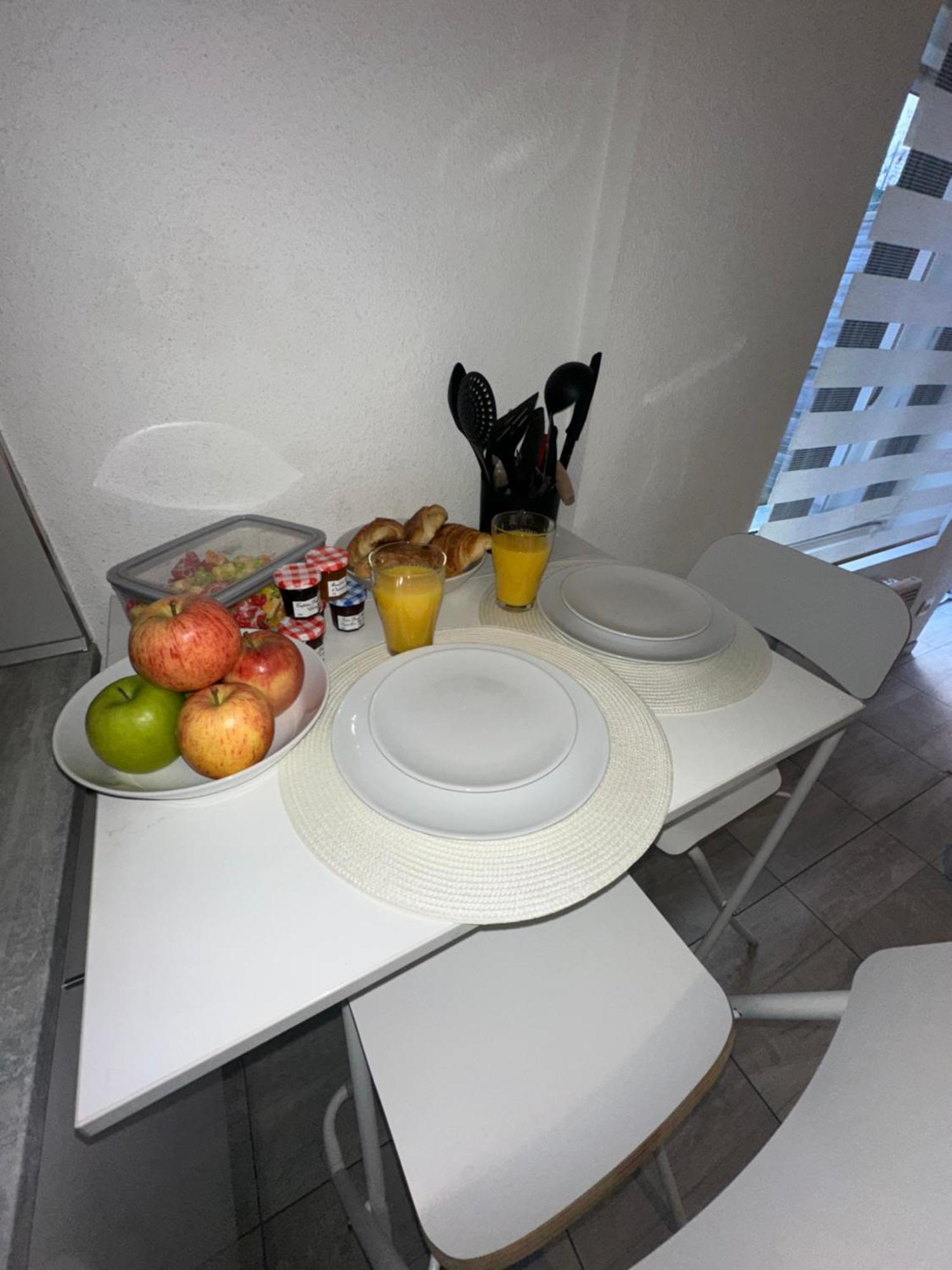 # Le 6 # Joli Petit Studio ! Centre Ville Au Calme Mulhouse Eksteriør billede