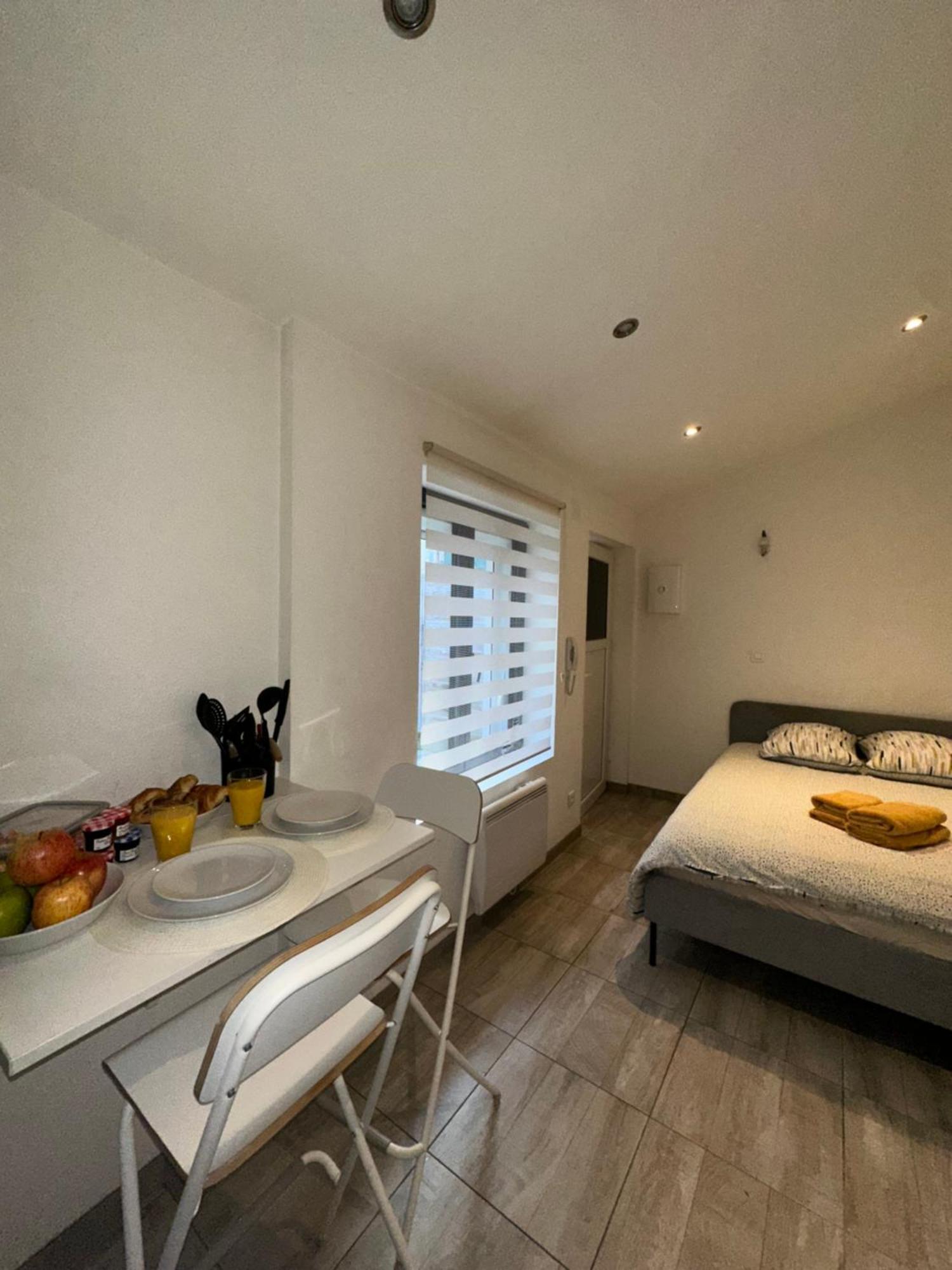 # Le 6 # Joli Petit Studio ! Centre Ville Au Calme Mulhouse Eksteriør billede